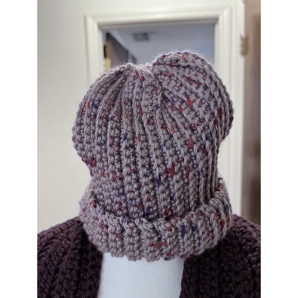 Handmade Crochet Women’s Purple Scarf And Beanie 40 X 7.5 - Picture 2 of 3